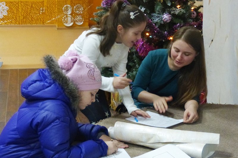 Сыктывкарские детишки  отправили письма Деду Морозу (фото) - фото 3