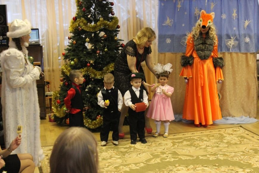 Гости из Австрии вручили новогодние подарки сыктывкарским сиротам (фото) - фото 2