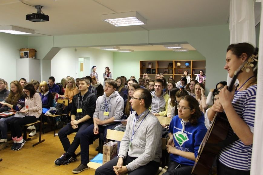 Под Сыктывкаром состоялся городской форум «Взгляд молодежи: перезагрузка» (фото) - фото 1